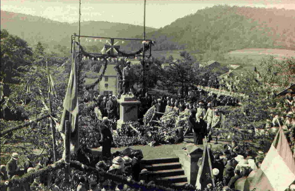 Belverne inauguration du monument 27 08 1922 travail